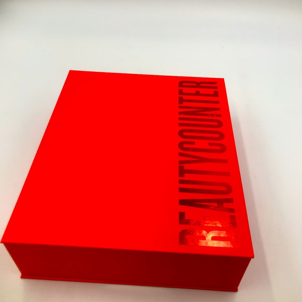 BEAUTYCOUNTER Good Glow Body Duo Box Set Sugarbuff Polish & Illuminating Lotion